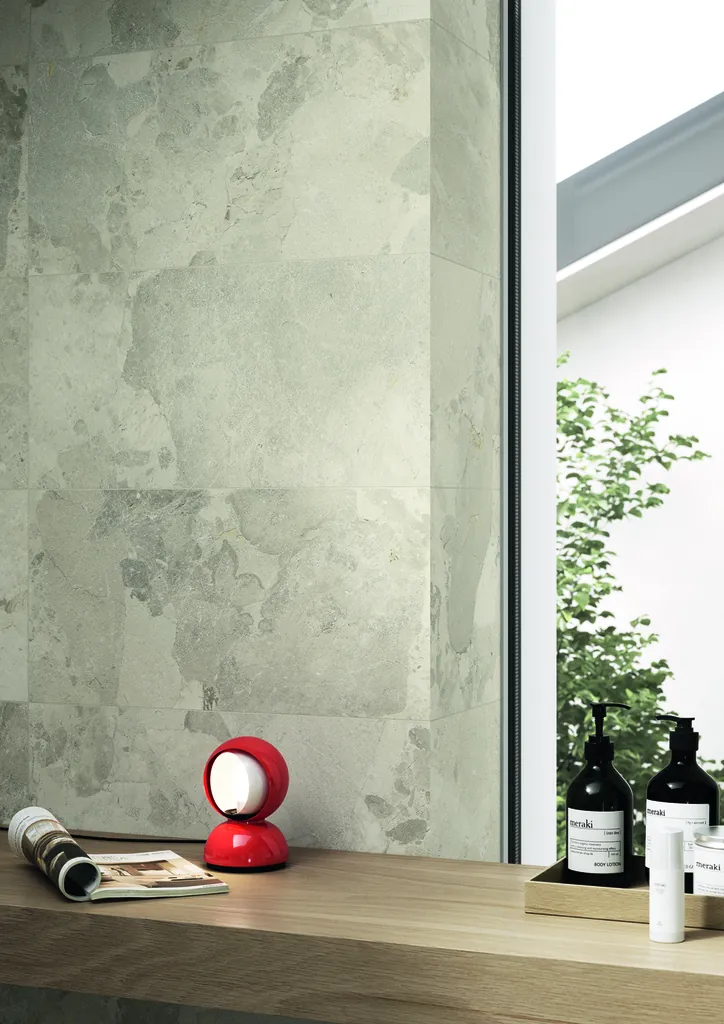 Ambiente Bitter Dettaglio parete di Imola Ceramica